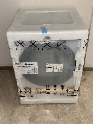 I******
